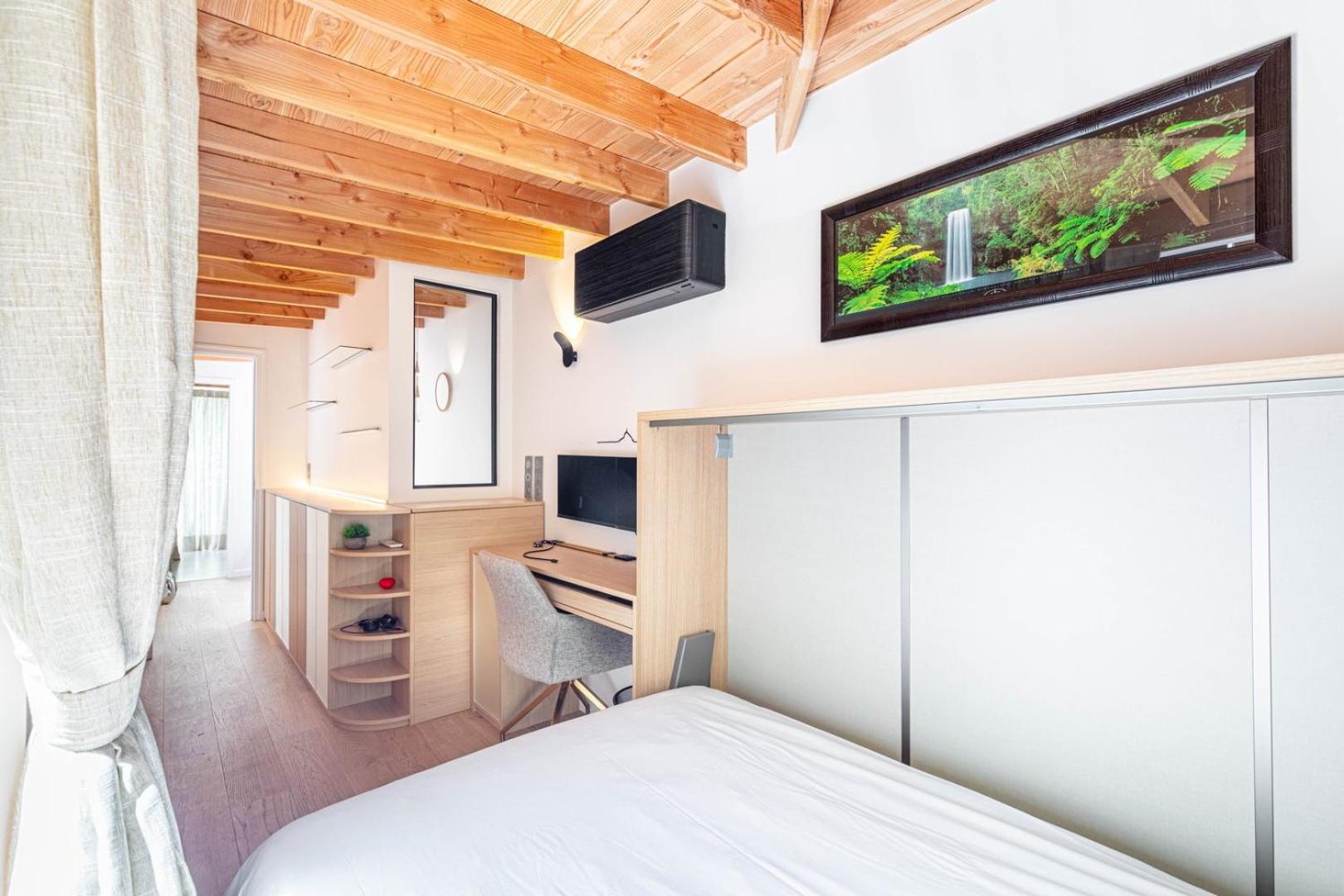 Guestready - Spacieux Apt. Avec Cour Privative Appartement Parijs